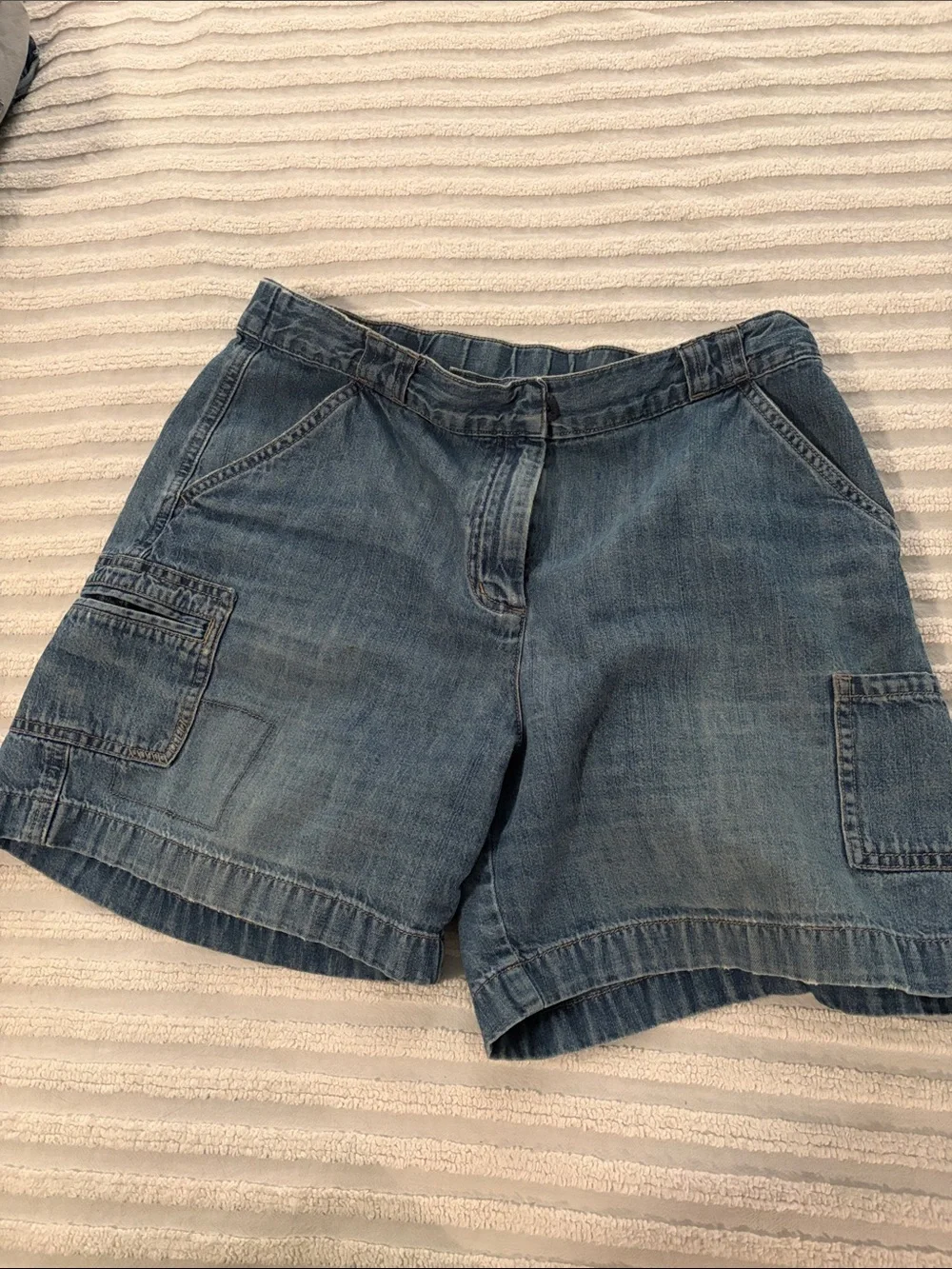 J Jill Denim Cargo Shorts size 8